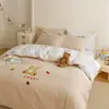 Juego de cuatro piezas de algodón de fibra larga para dibujos animados con bordado de oso lindo en la funda nórdica, adecuado para todas las estaciones, ropa de cama de 1.5m/1.8m