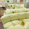 Conjunto de cuatro piezas de punto aeróbico de doble capa de gasa 100% algodón de grado A para maternidad e infantil con estampados calmantes y borde de concha de algodón puro conjunto de tres piezas
