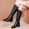 Botas Largas de Punta Redonda 2026 Tendencia Otoño/Invierno Nuevo Estilo Tacón Medio Tacón Grueso Versátiles Por Encima de la Rodilla Con Terciopelo Adicional Botas Altas para Mamá Zapatos de Mujer