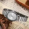 Moda Transfronteriza Ovalada Eslabón de Bambú Correa de Acero Reloj de Pulsera Plateado de Moda para Mujer con Esfera de Cuarzo y Acero Inoxidable