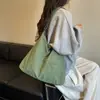 Bolso de hombro impermeable de nailon simple estilo coreano nuevo, gran capacidad, color sólido, bolso de mano casual simple para mujer
