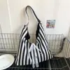 Bolsa de Ombro Listrada Estilo Coreano Fashionable Estilo Preguiçoso Reversível Casual Grande Capacidade Simples Tendência Bolsa para o Dia a Dia para Mulheres
