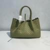 2025 Nuevo Bolso Tejido de Piel de Vaca Moda Nicho Bolso de Hombro Único Cruzado Bolso de Banquete para Mujer Sobre
