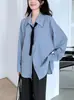 Camisa Polo Listrada com Textura para Mulheres Primavera e Outono Tamanho Plus Size Design para Meninas Fortinhas Top Solto que Cobre a Barriga Slim