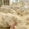 Juego de Ropa de Cama de Gasa de Doble Capa de Algodón Lavado de Cuatro Piezas Estilo Princesa para Dormitorio de Estudiante, Incluye Sábana Plana, Sábana Ajustable y Funda de Edredón, Adecuado para Todas las Estaciones
