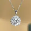 Colgante de Girasol de Lujo Ligero, Zircón de Diamante Completo de Moissanita Imitación de 3 Quilates, Collar de Copo de Nieve de Gama Alta, Cadena para Clavícula de Mujer
