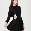 2026 Novo Roupa de Banho Cruzada Floral Vazada de Manga Longa Estilo Vestido Cobrindo a Barriga Emagrecedora para Férias na Praia Fonte Termal para Mulheres