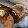 Gorro de Lana para Mujer Otoño e Invierno Todo Fósforo Tejido Baotou Mostrando la Cara Pequeño Cálido Protector de Orejas Colgante Peludo Gorro Frío Cabeza Grande Wai