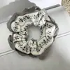Flor Azul Pequeña Encaje Fresco Goma para el Cabello Cuerda para Cola de Caballo Floral Azul Nueva para Niña Goma de Intestino Grande Accesorios para el Cabello