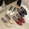 Meias de Casa Baotou com Laço de Cristal Novas Sandálias Mule de Salto Médio-Alto Moda Verão Estilo Francês Sandálias Preguiçosas para Mulheres
