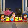 Esculturas de Personagens de Desenho Animado em Fibra de Vidro, Pontos de Dp Iluminados para Shoppings, Áreas Turísticas e Cidades Antigas, Pacote de Decoração de Paisagem de Ano Novo