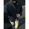 Jaqueta de voo estilo americano marrom à prova de três, outono, corte curto e quadrado, ombro regular, vestuário de trabalho estilo coach, gola alta, corta-vento