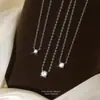 Collar Colgante Clásico Elegante de Plata de Ley S925 con Zirconia de Cuatro Garras para Mujer Cadena de Clavícula Moda Flash 5A Lujo Accesible Gama Alta