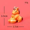 Micro Paisaje Creativo Año Nuevo Atrae Dinero Lindas Figuras Decoraciones DIY con Colgantes Adornos de Escritorio para Coche