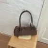 Bolsa baguette de design de nicho de moda transfronteiriça, bolsa de ombro de camurça de grande capacidade, bolsa tote de alta qualidade e minimalista