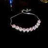 Pulsera Rectangular Europea y Americana Transfronteriza Incrustada con Circonitas, Moderna y Versátil, Adecuada para el Trabajo Diario, con un Diseño de Nicho Elegante y Exquisito, Pulsera de Gama Alta