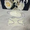 Mascarillas Desechables Grandes con Forma de Mariposa, Alta Calidad, Tricapa, Empacadas Individualmente para Adultos, Hacen que tu Rostro se Vea Más Pequeño, Venta Directa de Fábrica