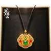Nuevo colgante de cerradura Ruyi esmaltado estilo chino, cerradura de fortuna y paz de filigrana hueca, collar de piedras preciosas de tendencia nacional, producto para transmisión en vivo