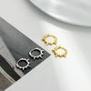 Pendientes de Remache con Perla Redonda de Plata de Ley S925 Pendientes de Hebilla de Oreja Geométricos Circulares de Tendencia Retro de Nicho Transfronterizos Europeos y Americanos