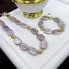 Conjunto de Collar de Perlas Naturales de Agua Dulce Barroco de Venta Caliente de Otoño para Mujer con un Diseño de Alta Gama, Pulsera Cuadrada y Cadena de Cuello