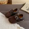 Zapatos Birkenstock Retro de Piel Sintética con Dedos Divididos de Cobertura Total para Mujer Otoño 2026 Nuevos Zapatos Planos de Moda Versátiles con Correa de Hebilla Única Mary Jane