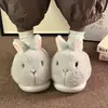 Pantufas de Algodão de Coelho Fofo para Mulheres, Novo Estilo Outono/Inverno 2026, Aquecimento para Casa Interno/Externo, Pantufas de Pelo Pós-Parto, Macias e Fofas