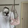 Bolso de mano de lunares súper popular estilo coreano para mujer, modelo nuevo con un toque juvenil y sofisticado, adecuado para ir al trabajo, se puede llevar como bolso de hombro o bolso cruzado, exquisito bolso de axila