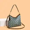 2026 Nueva Bolsa Tote Casual de Alta Gama Simple para Commuter para Mujer, Popular Bolso de Hombro y Bolso Cruzado de Moda de Alto Valor