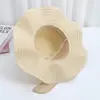 Novo Chapéu de Palha Tecido de Verão da Moda para Mulheres, Chapéu de Sol de Praia com Aba Larga para Proteção Solar, com Laço e Formato Ondulado