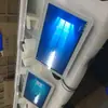Fabricante de máquina todo en uno con pantalla táctil capacitiva de 32 pulgadas, modo inteligente/pantalla táctil con huella dactilar, máquina de publicidad LCD
