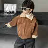 Chaqueta con Capucha Estilo Coreano para Niños 2026 Otoño/Invierno Nueva Estilo Coreano Abrigada Cálida Chaqueta con Cuello de Piel Color Café Chaqueta de Cuero