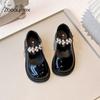 Sapatos Pequenos de Couro para Meninas Pretos 2025 Primavera & Outono Novos Sapatilhas Estilo Britânico Sola Macia Sapatos de Princesa para Crianças Sapatos de Performance
