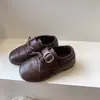 Sapatos Brogue Retro para Primavera e Outono Infantil, Sapatos de Couro para Crianças Pequenas, Mocassins para Meninas, Sapatos Individuais Estilo Britânico para Bebês Meninas