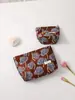 Bolsa de Cosméticos Morada con Flores Retro Frescas, Bolsa de Almacenamiento Portátil para Viaje, Bolso de Mano de Gran Capacidad, Neceser