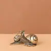 Figura de Caracol de Latón Puro Sólido Estilo Antiguo, una Mascota de Té Que Puede Cambiar las Cosas, Adorno de Escritorio, Pisapapeles, Coleccionable Vintage, Pie de Cobre para Sostener en la Mano