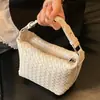 Nova Bolsa Tecida com Padrão Retro Fosco 2025 para Mulheres, Moderna e Versátil, Bolsa de Ombro Super Popular, Bolsa Transversal Casual para o Dia a Dia