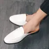Zapatos de Cuero Transpirables de Punta Fina para Hombre, Verano 2022, Zapatillas de Moda de Punta Cerrada, Mocasines sin Espalda Estilo Británico y Coreano
