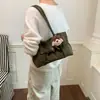 Bolso de Nicho Retro Francés para Mujer 2026 Nuevo de Cuero Suave Versátil de Moda Bolso de Mano Tote Bolso de Hombro Único Transversal de Moda
