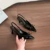 Zapatos de tacón alto poco profundos con punta y lazo, color nude, de piel de vaca, para mujer, nuevo estilo de verano 2026, sandalias sin espalda de una sola tira