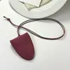 Clipe Magnético para Óculos Cordão Colar de Couro Estojo Portátil para Óculos de Sol Corrente Longa da Moda para o Dia a Dia Atacado