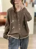 Jaqueta Cardigan de Tricô Solta Versátil Casual com Gola Redonda Bordado Floral Vintage Novo Outono 2026 para Mulheres