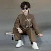 Traje novo estilo chinês bordado com gola alta para crianças, terno estilo chinês com lantejoulas, terno Zhongshan para discursos, recitações de meninos e vestido de primeiro aniversário de pajem
