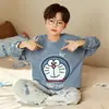 Novos pijamas infantis para primavera e outono, conjuntos de algodão puro com mangas compridas para meninos, crianças de meia-idade e mais velhas, adolescentes e conjuntos de roupa de casa de outono para meninos