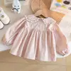 Blusa Nueva de Otoño 2026 para Niñas con Adorno de Encaje Suave, Transpirable y No Sudorosa, Fresca y Ligera, Manga Larga Fina para Bebés