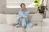 Ropa de estar de lujo con estampado de jungla y manga larga, Pijama elegante y estilizado, Estilo fino de primavera-verano, Gama alta, Se puede usar en exteriores, Conjunto de seda helada