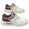 Zapatillas para hombre Huili 2026 otoño nuevo de moda cómodas de cuero zapatos casuales para estudiantes versátiles ligeros zapatos de suela blanda