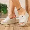 Sandalias de Tacón Cuña para Mujer de Comercio Exterior Transfronterizo 2026 Nuevo Estilo Europeo y Americano Plataforma Suela Gruesa Casual Playa Punta Abierta Talla Grande Sandalias