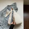 Bolsas Pequenas de Primavera e Verão para Mulheres 2026 Novo Estilo Bolsa de Peito Mochila Pequena de Viagem Bolsa de Ombro Único Transversal Versátil para Viagem para Mulheres
