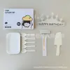 Set de vajilla desechable para pastel, incluye seis piezas, para fiestas de cumpleaños; fabricante de cuchillos, tenedores y platos para pastel; set de caja de regalo