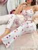 Conjunto Pijama Feminino de Duas Peças com Estampa de Costura em Renda Sexy Novo - Pijama para Casa - Europa e América da Amazon